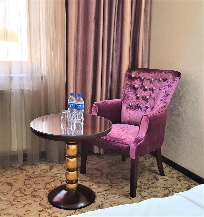 Emirhan Hotel Samarkand Eksteriør billede