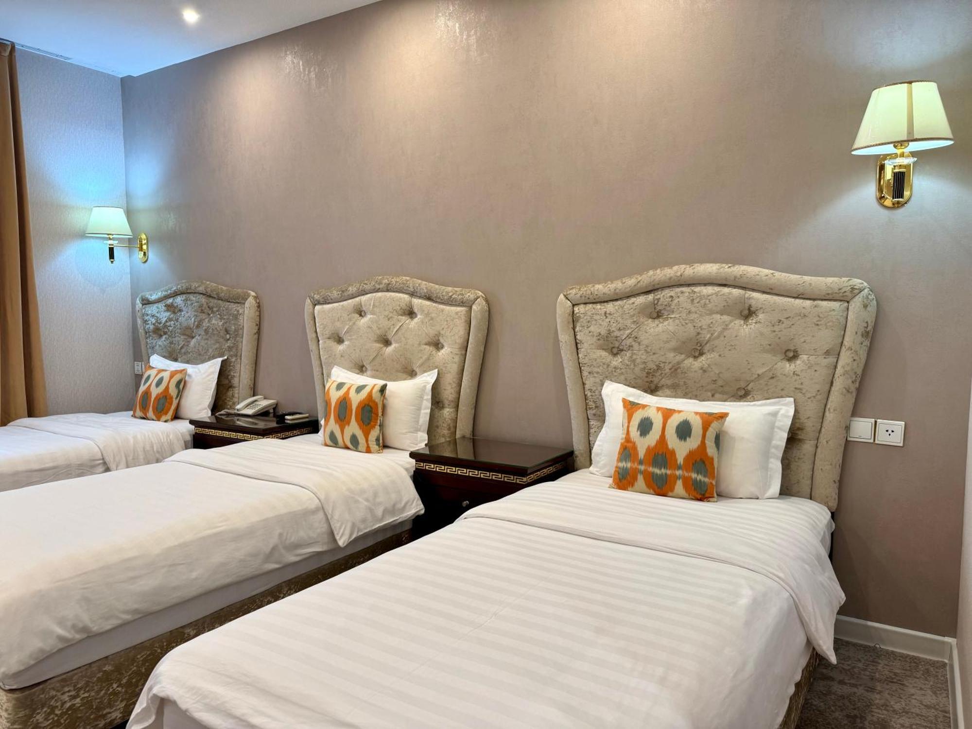 Emirhan Hotel Samarkand Eksteriør billede