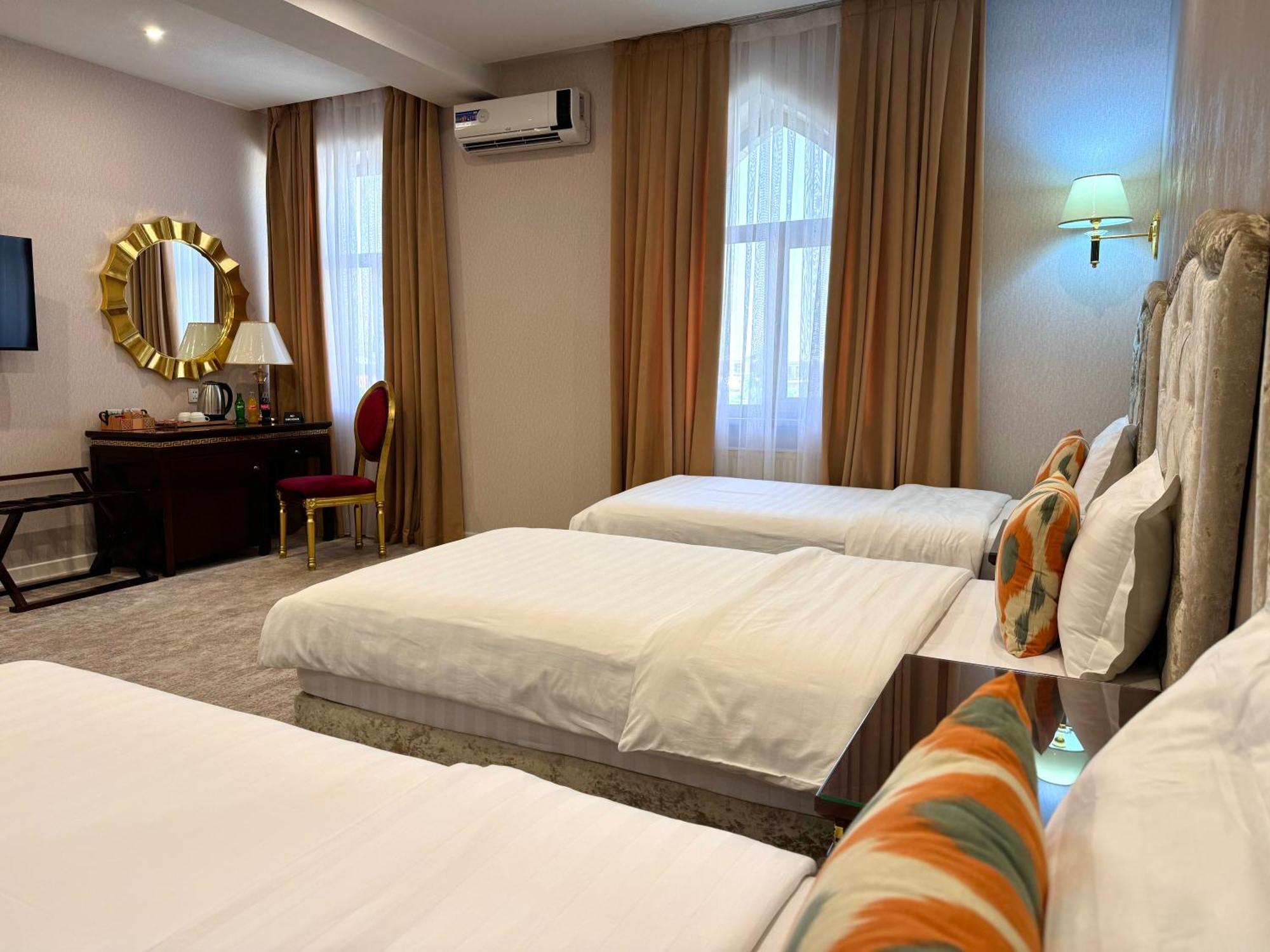 Emirhan Hotel Samarkand Eksteriør billede